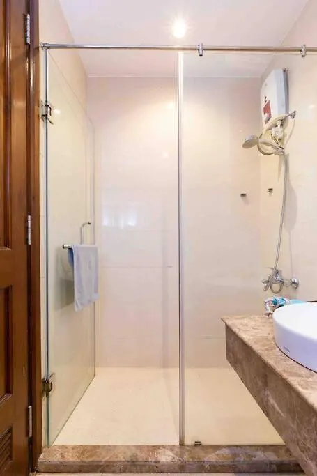Apartment Skyhomes Near Tan Son Nhat Airport-Cherry Le Ho Chi Minh City Vietnam