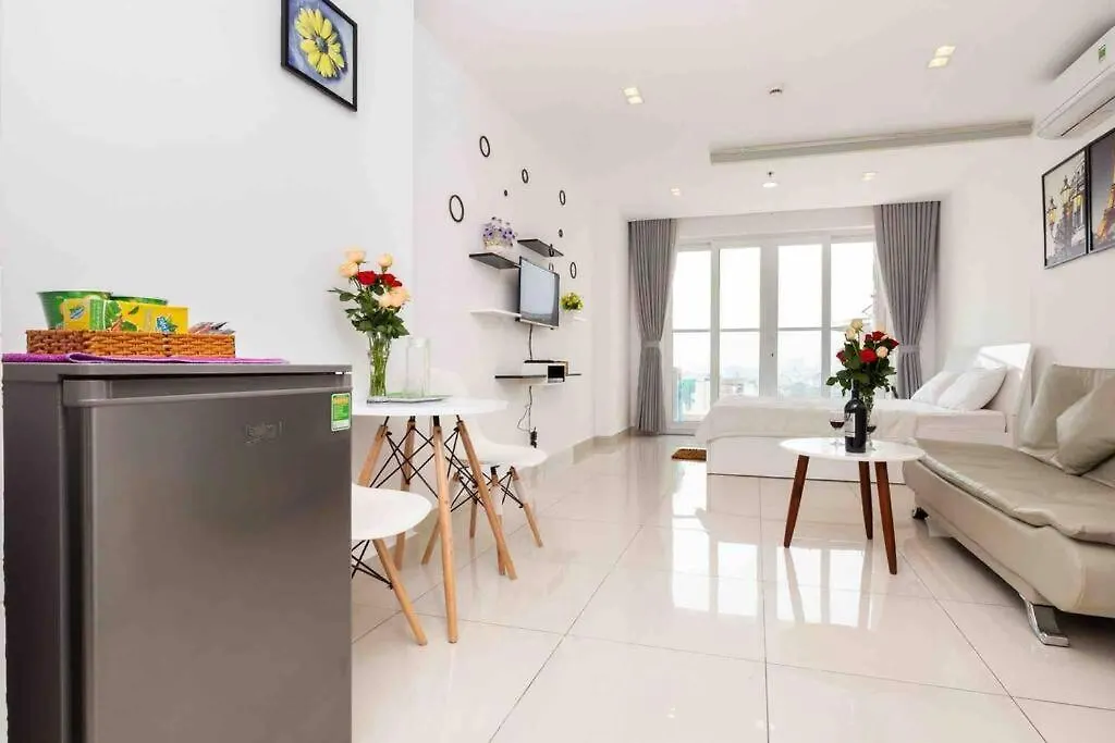 Skyhomes Near Tan Son Nhat Airport-Cherry Le Ho Chi Minh City