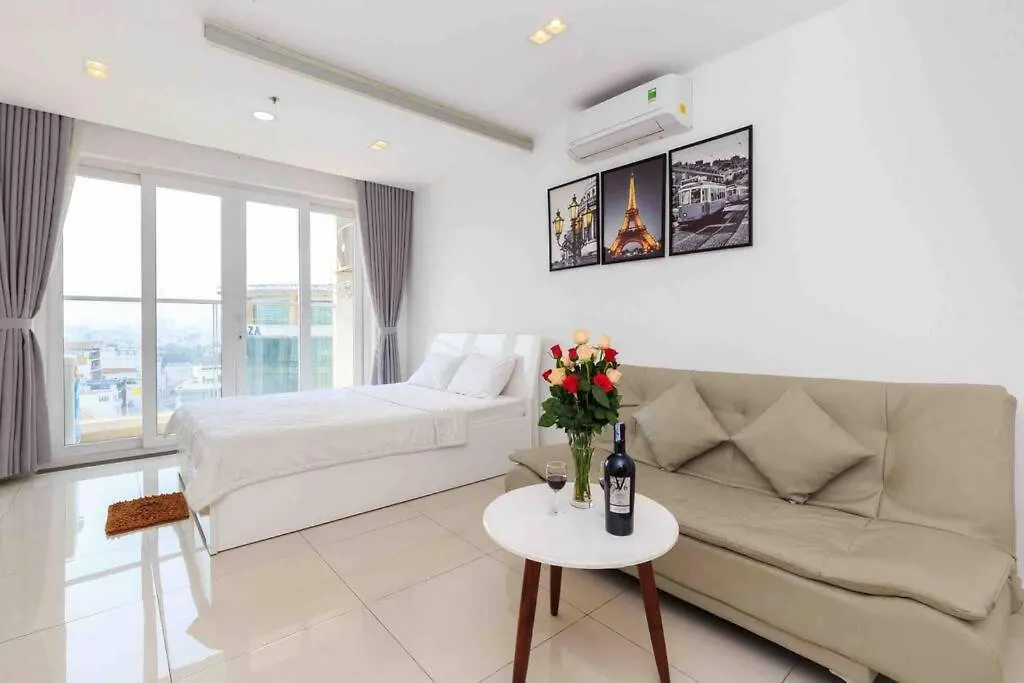 Skyhomes Near Tan Son Nhat Airport-Cherry Le Ho Chi Minh City